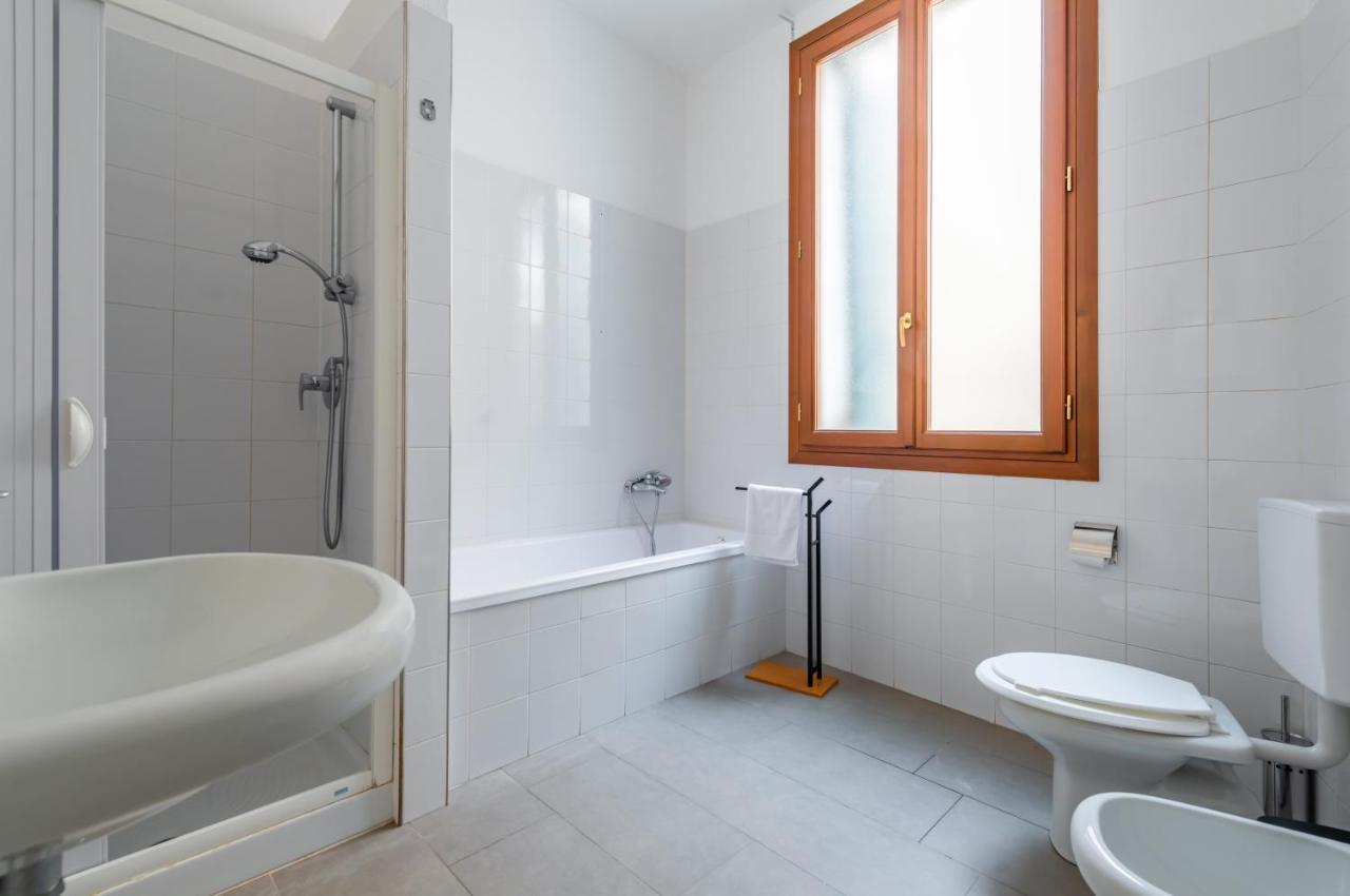 Cannaregio Romantic View Apartment Венеция Экстерьер фото